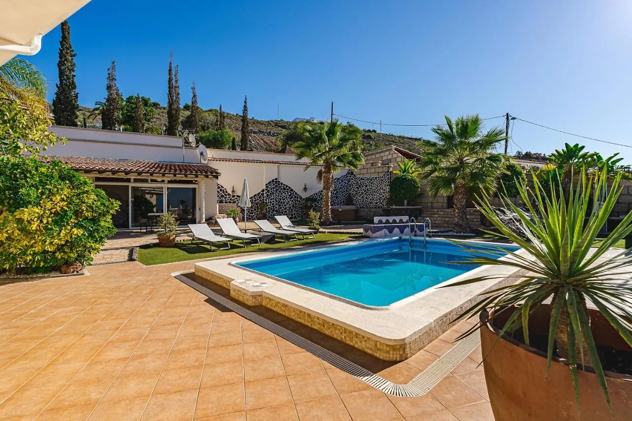 Luxusvilla Sol Y Mar Mit Grandiosem Meerblick Costa Adeje  Willa