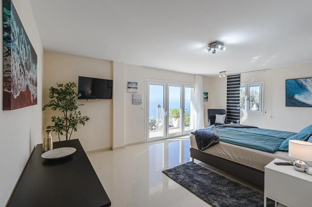 Luxusvilla Sol Y Mar Mit Grandiosem Meerblick Costa Adeje  Willa