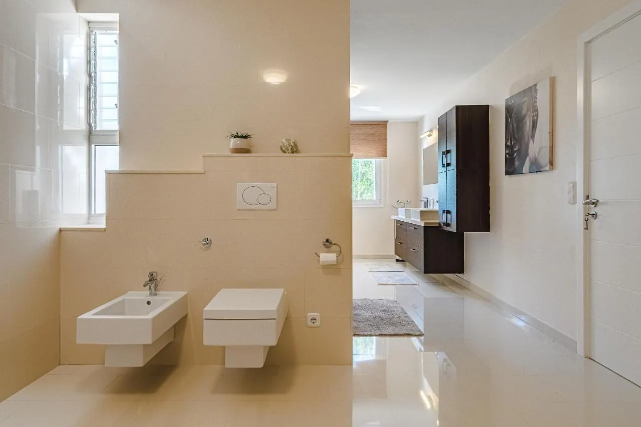 Luxusvilla Sol Y Mar Mit Grandiosem Meerblick Costa Adeje  Villa